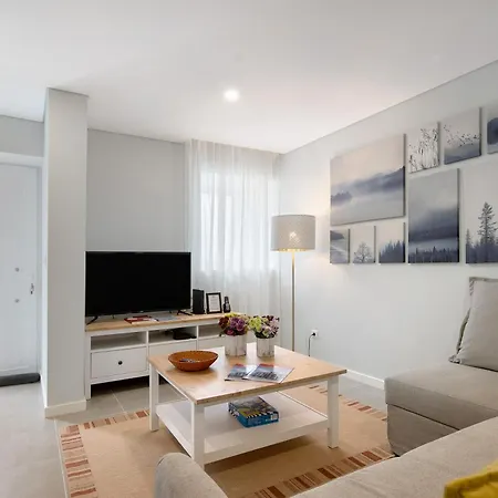 Holiday home V L P Amorim