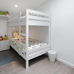 Holiday home V L P Amorim