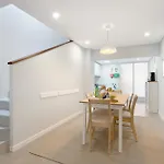 Holiday home V L P Amorim