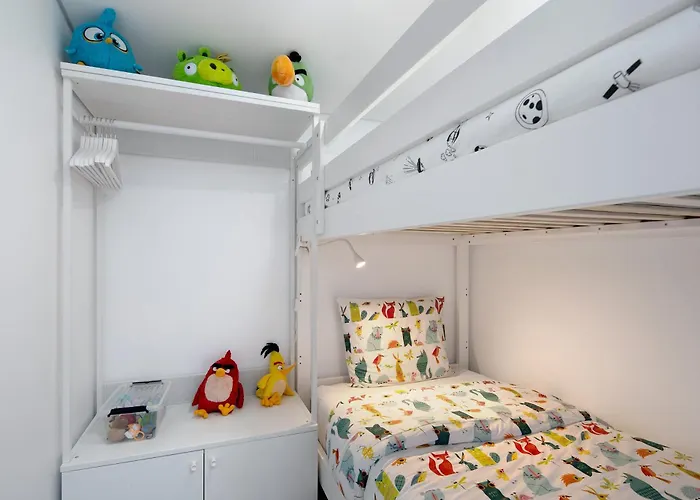 V L P Amorim Πόντα Ντελγκάντα